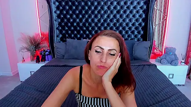 Rebecca_Diamond webcam