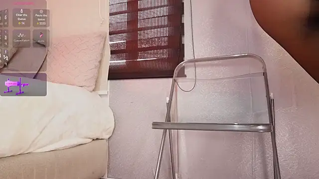 Alexxandra_12 webcam