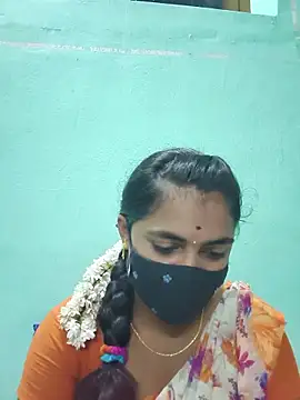 Silent_Girl_Sahana live cam on StripChat