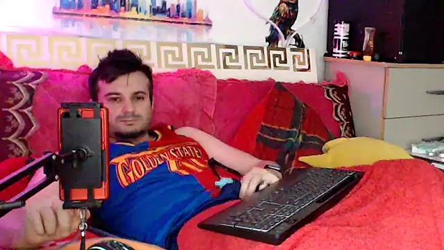 KingOfSinRO69 webcam