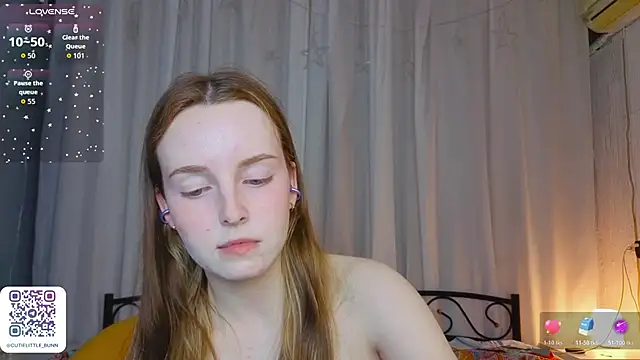 bae_cake_ live cam on StripChat