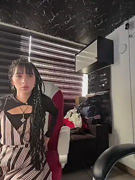 Isabella-Teen webcam