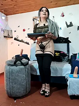 keila_j