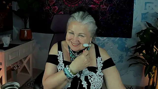LilaMaharani webcam