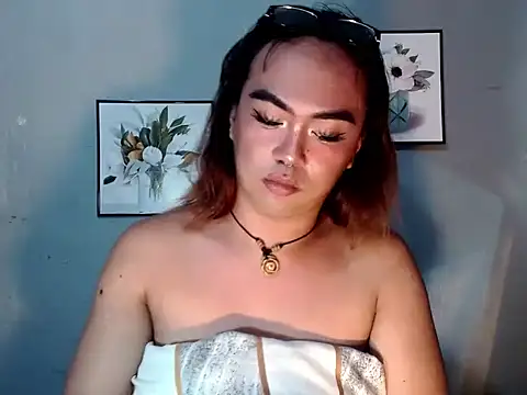 Asianblk_barbiedoll webcam