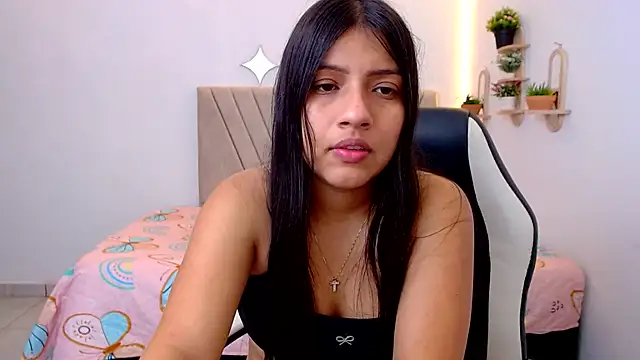 zara_cute webcam
