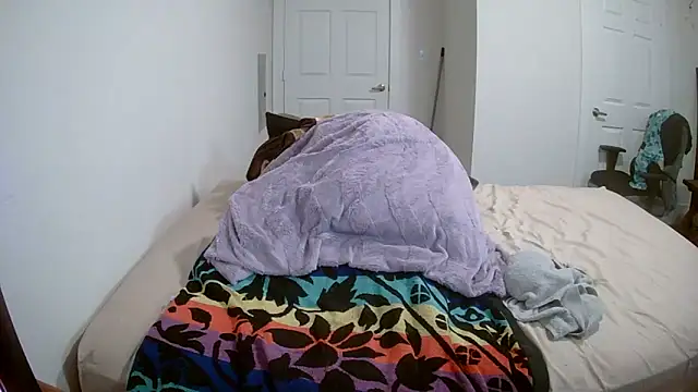 Buggy1965 live sex cam