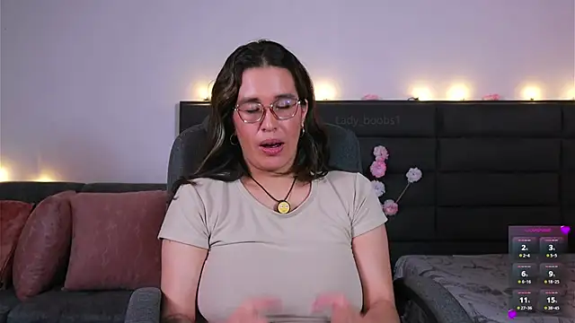 kathieandpovcock1 webcam