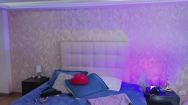 _sharlotte777 webcam
