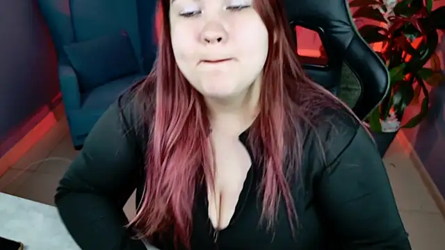 LeslieBlas live cam on StripChat