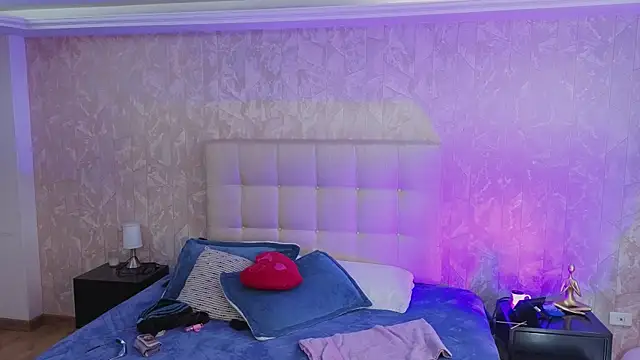 _sharlotte777 webcam