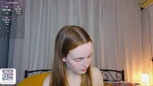 bae_cake_ live cam on StripChat