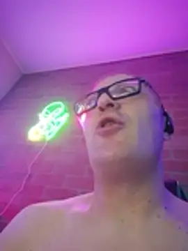 chronic_vibez webcam