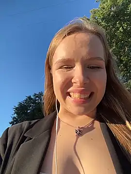 Liza_risky webcam