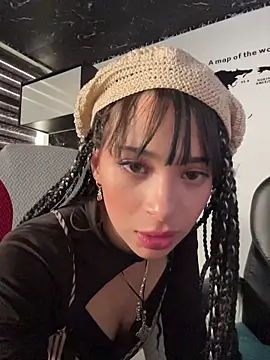 Sasha-firee webcam