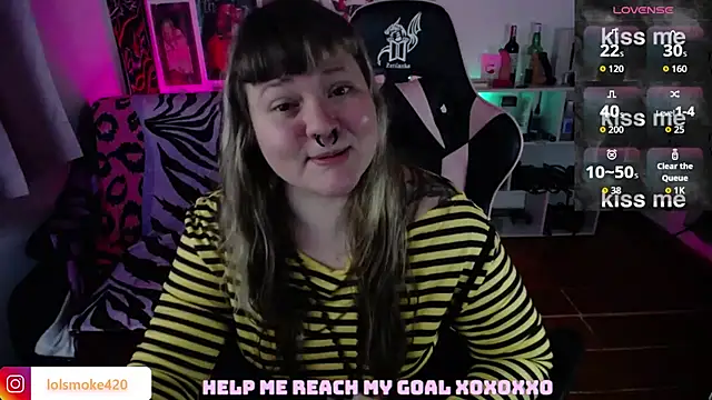Bdsm_and_fries webcam