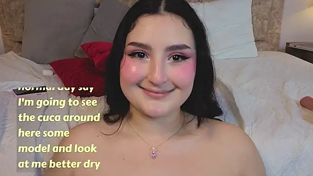zoe_moon__ webcam