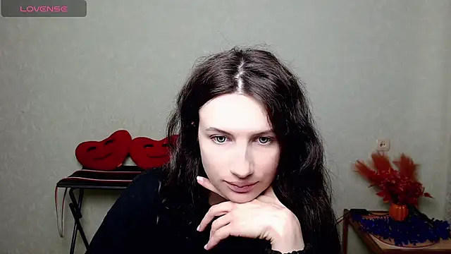 LilithRivi webcam