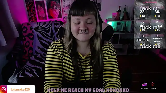 Bdsm_and_fries webcam