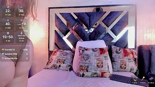 annie_vega17_ webcam
