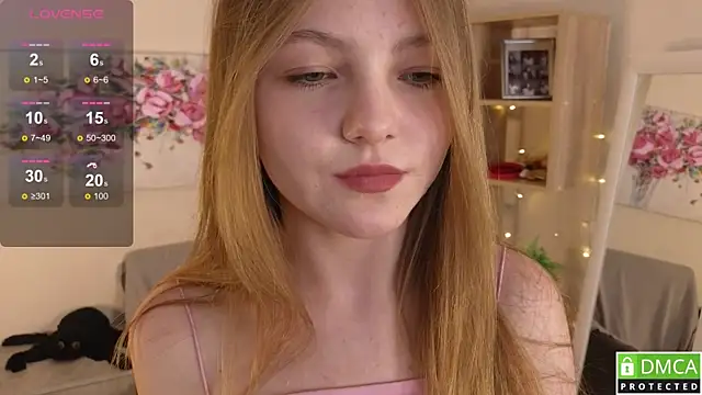 Sue_Sanders live cam on StripChat