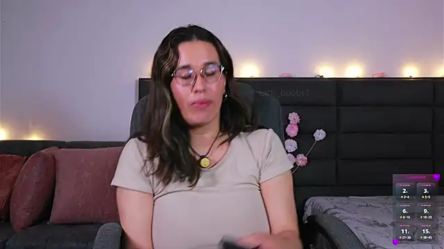 kathieandpovcock1 webcam
