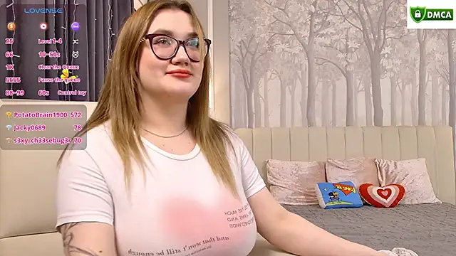 Nancy_Mooree webcam