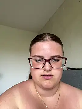 CurvyPaar2 webcam