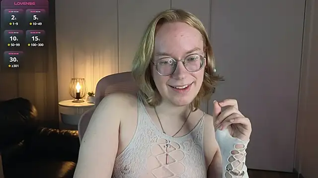 Amanda_Butlerr live cam on StripChat