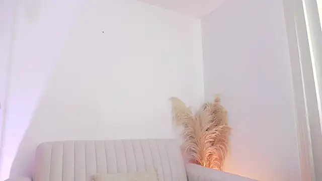 NicolleSteel webcam