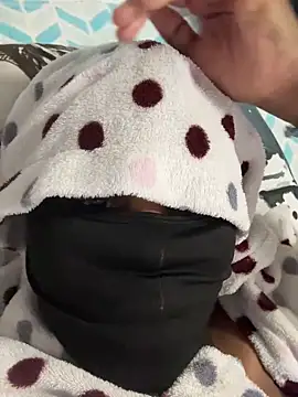 Nicole_bash webcam