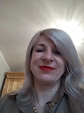 AhlyssaLove1155 webcam