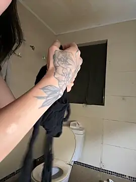 Olivia_PINK0322 webcam