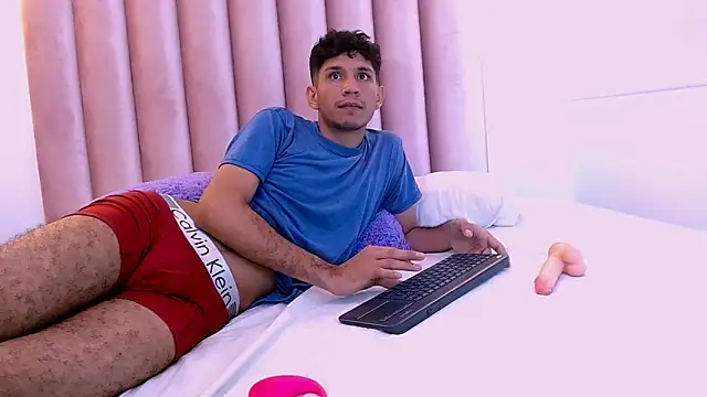 Lucas_Dream webcam
