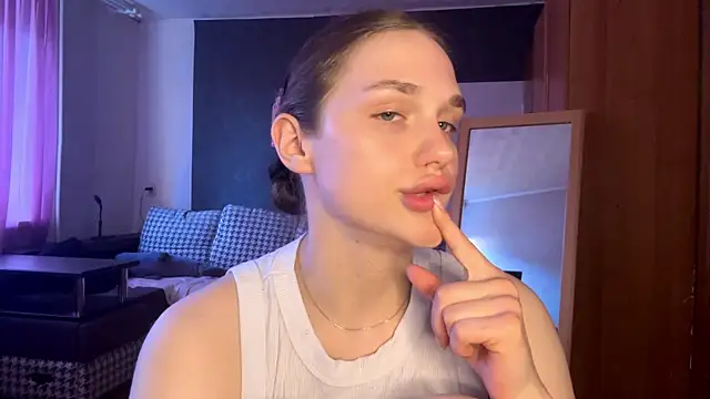DottieWhitacker webcam