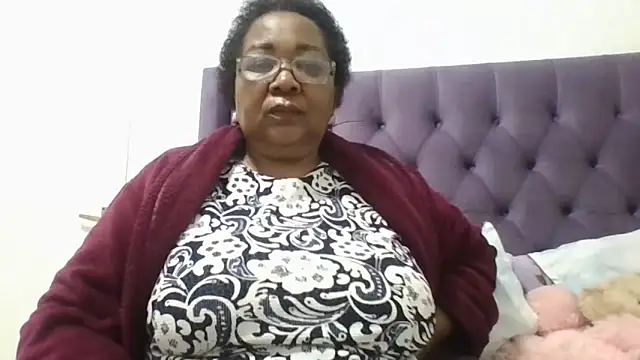KinkyRicoSaisyours webcam