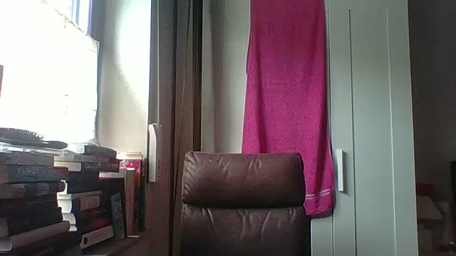 _squirty_cum_lady_ live cam on StripChat
