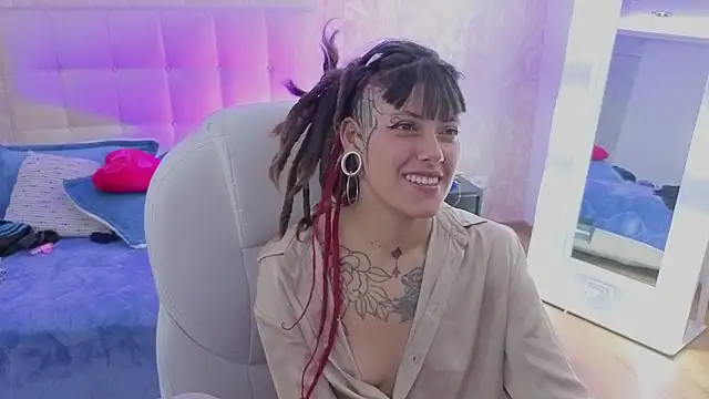 _sharlotte777 webcam