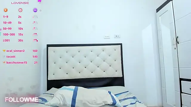 CuteLatinaxx webcam
