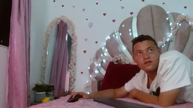 sven_fox723 webcam