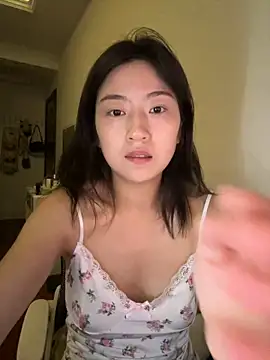 Olivia_PINK0322