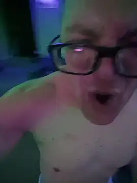 chronic_vibez live cam on StripChat