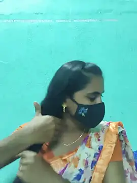 Silent_Girl_Sahana live cam on StripChat