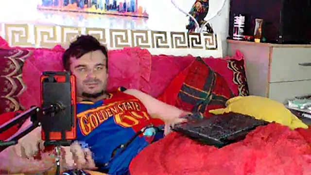 KingOfSinRO69 webcam