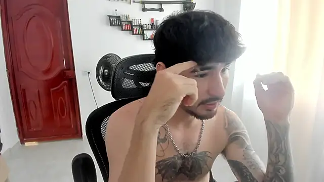 DmitriSanders webcam