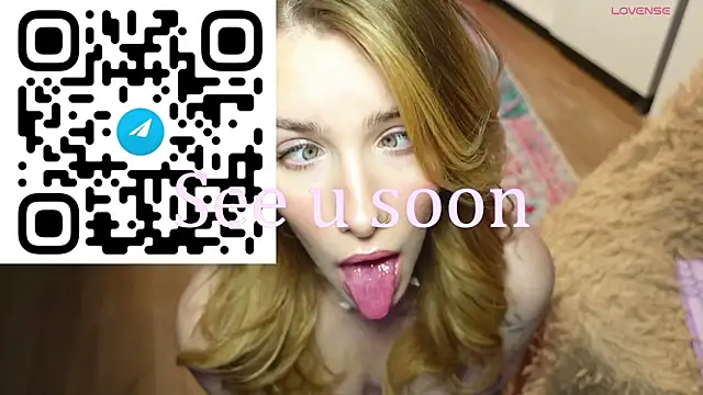 SpiceJessy live cam on StripChat