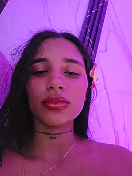 Lorena_Mcfly webcam