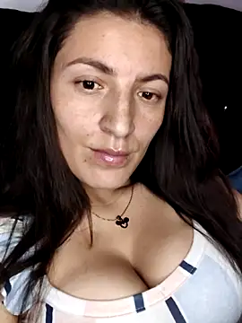 tina_sussy webcam