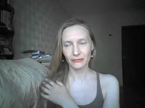 lunabelle8 - LunaBelle8's free webcam - UK Sex Cams