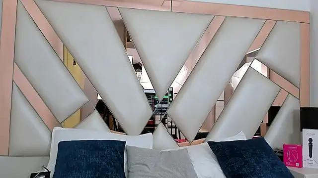 AliceCruzz webcam